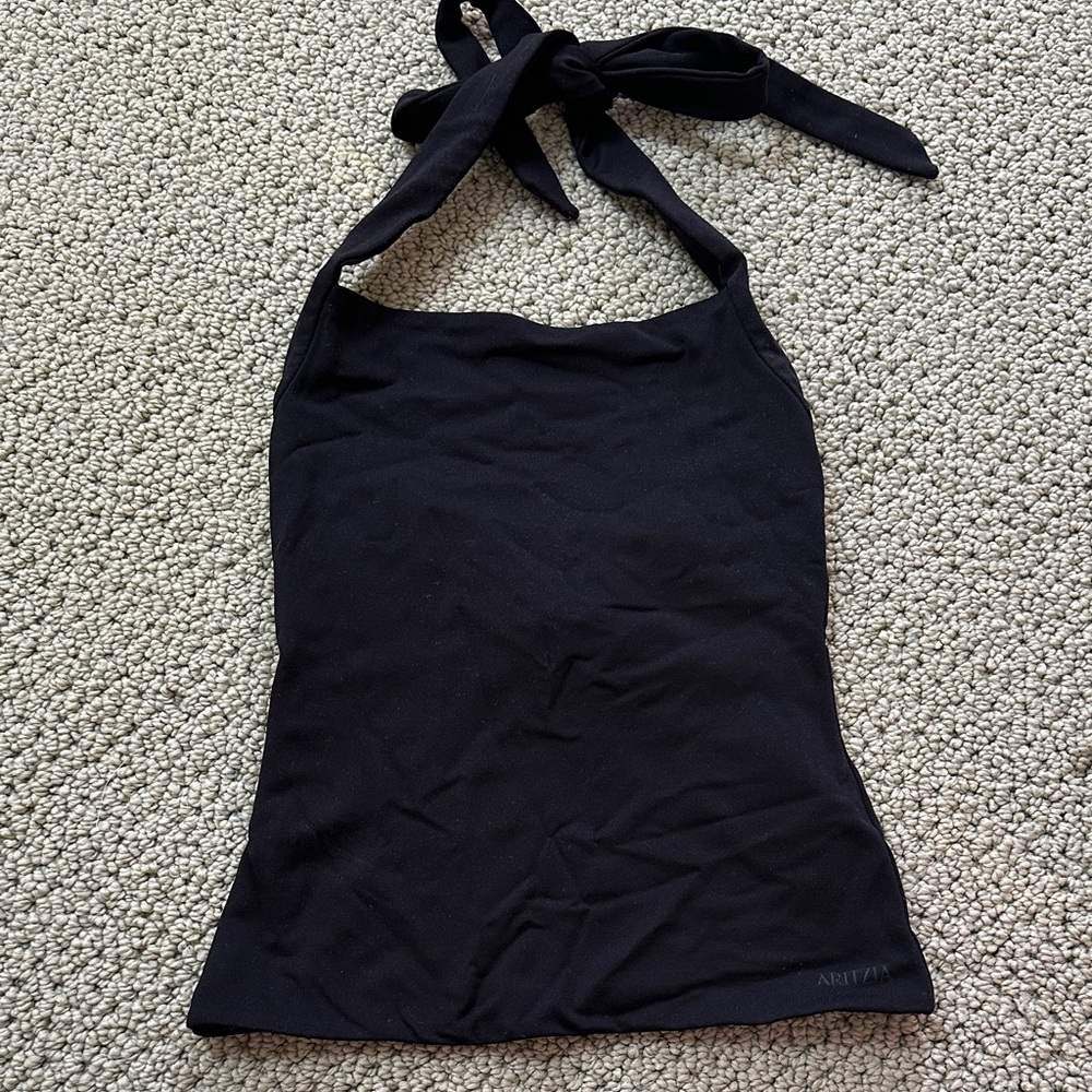 Aritzia contour black halter top XS